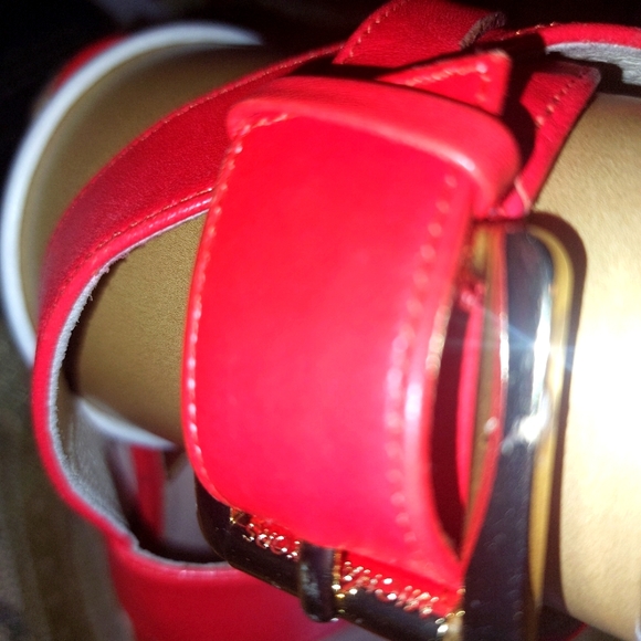 Michael Kors Orange Wedge Sandals - Picture 2 of 8